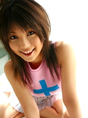 Kyou pretty teen modeling hot dresses and smiling