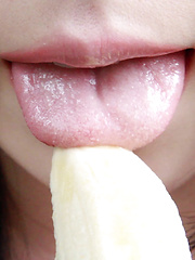 Machiko's tiny mouth could barely wrap around the hentai fruit and it didn't take long before she slowly pressed the banana against her perfect shaved pussy.