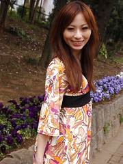 Cute Shiho Goto exposes her undies in public